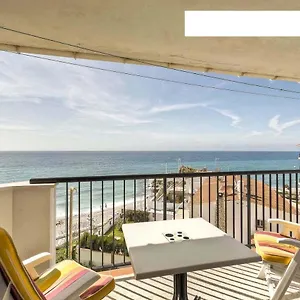https://precioso-apartamento-frontal-al-mar.hotelsinnerja.org